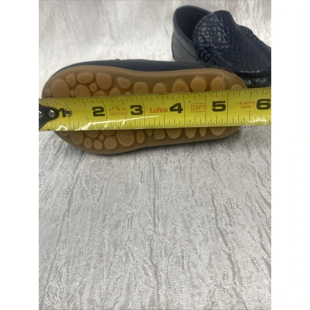 Toddler Size 3 Months No Brand  Navy Loafers